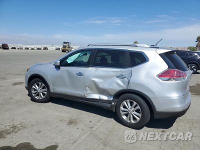 Drugie zdjęcie samochodu z przodu: 2015 NISSAN ROGUE S VIN:5N1AT2ML5FC821206 - miniatura