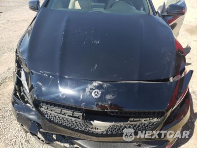 Zdjęcie 11 z 12 samochodu: 2019 MERCEDES-BENZ CLA 250 VIN:WDDSJ4EB3KN767716 - miniatura