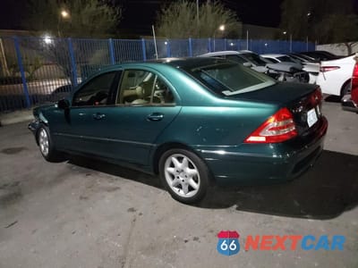 Drugie zdjęcie samochodu z przodu: 2001 MERCEDES-BENZ C 240 VIN:WDBRF61J11F088795 - miniatura