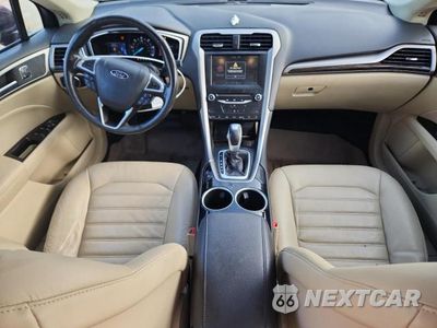 Zdjęcie 8 z 13 samochodu: 2013 FORD FUSION SE HYBRID VIN:3FA6P0LU6DR233428 - miniatura