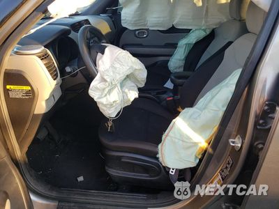Zdjęcie 7 z 12 samochodu: 2016 KIA SOUL VIN:KNDJN2A27G7284617 - miniatura