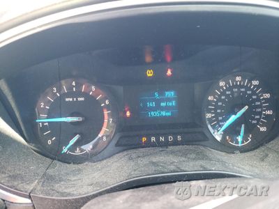 Zdjęcie 9 z 12 samochodu: 2013 FORD FUSION S VIN:3FA6P0G74DR251818 - miniatura