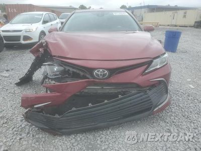 Piąte zdjęcie samochodu w środku: 2022 TOYOTA CAMRY LE VIN:4T1R11AKXNU668927 - miniatura