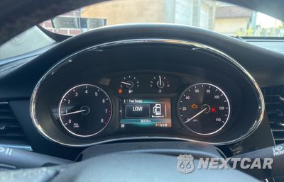 Zdjęcie 8 z 10 samochodu: 2018 BUICK ENCORE SPORT TOURING VIN:KL4CJ2SB1JB656857 - miniatura