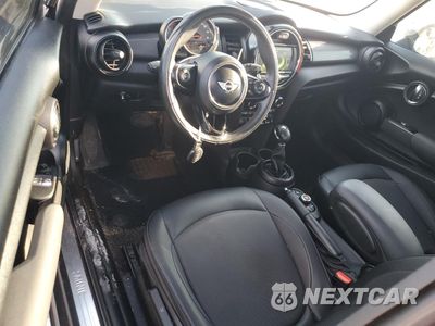 Zdjęcie 8 z 15 samochodu: 2017 MINI COOPER VIN:WMWXP5C35H2F61839 - miniatura