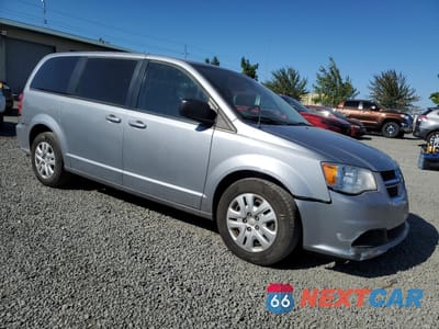 Czwarte zdjęcie samochodu z boku: 2018 DODGE GRAND CARAVAN SE VIN:2C4RDGBG2JR245534 - miniatura