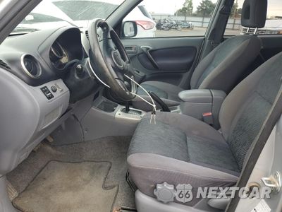Zdjęcie 7 z 13 samochodu: 2001 TOYOTA RAV4 VIN:JTEHH20V210097511 - miniatura