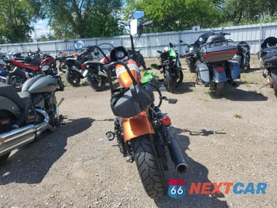 Czwarte zdjęcie samochodu z boku: 2020 HARLEY-DAVIDSON XL883 N VIN:1HD4LE218LB411391 - miniatura