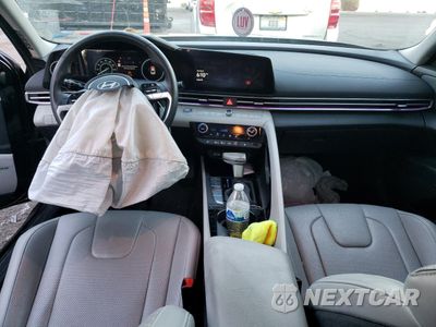 Zdjęcie 8 z 12 samochodu: 2024 HYUNDAI ELANTRA LIMITED VIN:KMHLP4DG9RU648218 - miniatura