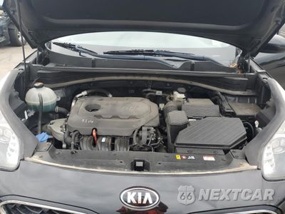Zdjęcie 11 z 12 samochodu: 2020 KIA SPORTAGE LX VIN:KNDPM3AC3L7638350 - miniatura