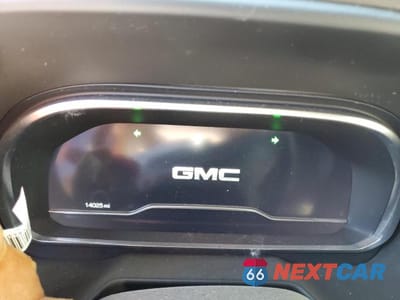Zdjęcie 9 z 13 samochodu: 2024 GMC YUKON XL K1500 SLT VIN:1GKS2GKD4RR310676 - miniatura