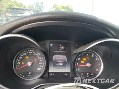 Zdjęcie 9 z 12 samochodu: 2015 MERCEDES-BENZ C 300 VIN:55SWF4JB5FU082803 - miniatura
