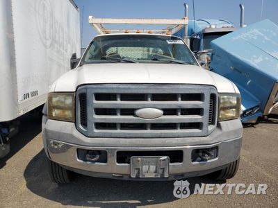 Piąte zdjęcie samochodu w środku: 2006 FORD F550 SUPER DUTY VIN:1FDAW56P56EB43294 - miniatura