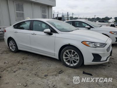 Czwarte zdjęcie samochodu z boku: 2020 FORD FUSION SE VIN:3FA6P0LU9LR119082 - miniatura