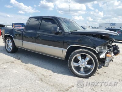 Czwarte zdjęcie samochodu z boku: 2003 CHEVROLET SILVERADO C1500 VIN:2GCEC19T631348104 - miniatura