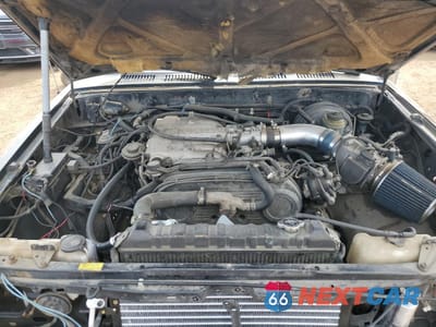 Zdjęcie 11 z 12 samochodu: 1989 TOYOTA PICKUP 1/2 TON SHORT WHEELBASE DLX VIN:JT4VN01D5K6001413 - miniatura