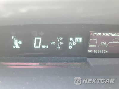 Zdjęcie 9 z 15 samochodu: 2015 TOYOTA PRIUS VIN:JTDKN3DU1F1936320 - miniatura