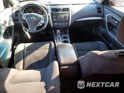 Zdjęcie 8 z 12 samochodu: 2015 NISSAN ALTIMA 2.5 VIN:1N4AL3AP2FN873582 - miniatura