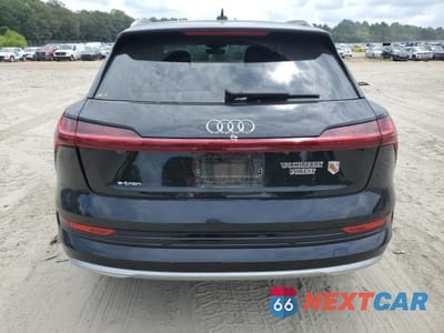 Zdjęcie 6 z 13 samochodu: 2019 AUDI E-TRON PREMIUM PLUS VIN:WA1LAAGE6KB008803 - miniatura