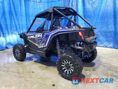Trzecie zdjęcie samochodu z tyłu: 2020 HONDA SXS1000 S2X VIN:1HFVE0510L4101583 - miniatura