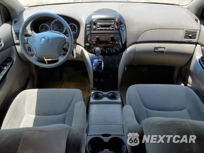 Zdjęcie 8 z 14 samochodu: 2005 TOYOTA SIENNA CE VIN:5TDZA23C15S361358 - miniatura