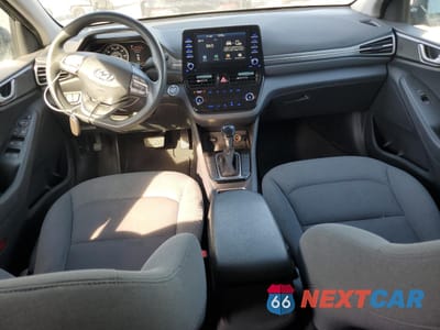 Zdjęcie 8 z 14 samochodu: 2020 HYUNDAI IONIQ BLUE VIN:KMHC65LC3LU227478 - miniatura