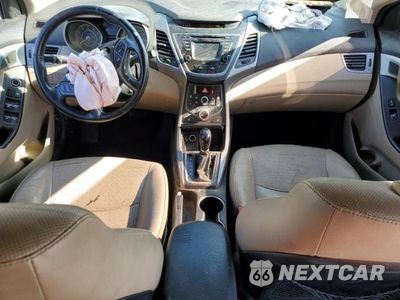 Zdjęcie 8 z 13 samochodu: 2015 HYUNDAI ELANTRA SE VIN:KMHDH4AE8FU264558 - miniatura