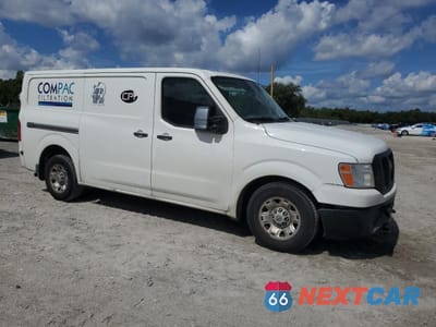 Czwarte zdjęcie samochodu z boku: 2020 NISSAN NV 2500 SV VIN:1N6AF0KY6LN806600 - miniatura