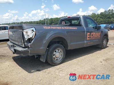 Trzecie zdjęcie samochodu z tyłu: 2023 FORD F150 VIN:1FTMF1C59PKE73679 - miniatura
