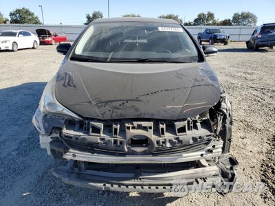Piąte zdjęcie samochodu w środku: 2016 TOYOTA PRIUS VIN:JTDKBRFU2G3015299 - miniatura