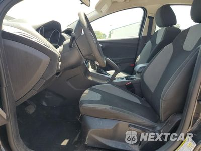 Zdjęcie 7 z 12 samochodu: 2014 FORD FOCUS SE VIN:1FADP3F25EL160507 - miniatura