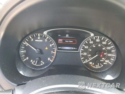 Zdjęcie 9 z 13 samochodu: 2017 NISSAN ALTIMA 2.5 VIN:1N4AL3AP3HN361963 - miniatura