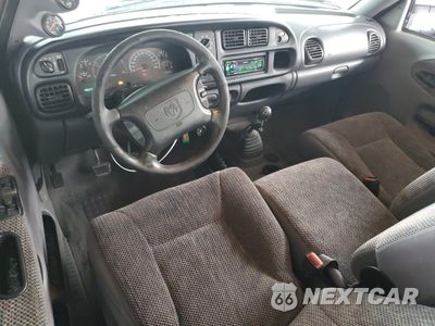 Zdjęcie 8 z 12 samochodu: 1999 DODGE RAM 3500 VIN:1B7MF3366XJ506759 - miniatura