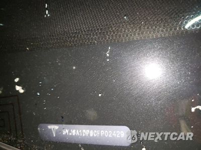 Zdjęcie 12 z 12 samochodu: 2012 TESLA MODEL S VIN:5YJSA1DP8CFP02429 - miniatura