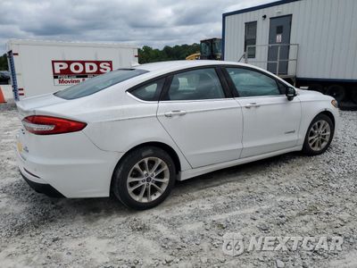 Trzecie zdjęcie samochodu z tyłu: 2019 FORD FUSION SE VIN:3FA6P0LU0KR264011 - miniatura