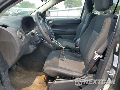 Zdjęcie 7 z 12 samochodu: 2014 JEEP COMPASS SPORT VIN:1C4NJCBA1ED594785 - miniatura