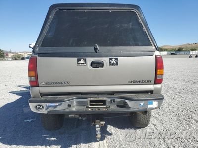 Zdjęcie 6 z 14 samochodu: 2002 CHEVROLET SILVERADO K2500 HEAVY DUTY VIN:1GCHK23142F193699 - miniatura