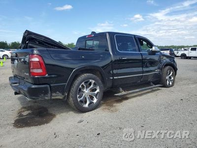 Trzecie zdjęcie samochodu z tyłu: 2019 RAM 1500 LIMITED VIN:1C6SRFHT5KN714266 - miniatura