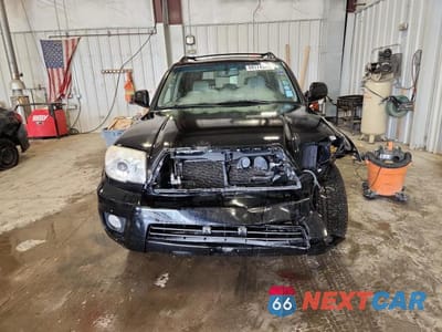 Piąte zdjęcie samochodu w środku: 2008 TOYOTA 4RUNNER LIMITED VIN:JTEBT17R98K005767 - miniatura