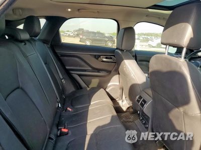 Zdjęcie 10 z 16 samochodu: 2017 JAGUAR F-PACE PREMIUM VIN:SADCJ2BN5HA892559 - miniatura
