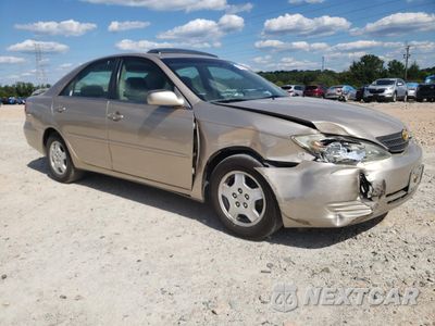 Czwarte zdjęcie samochodu z boku: 2002 TOYOTA CAMRY LE VIN:4T1BF30K02U010951 - miniatura