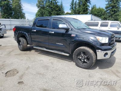 Czwarte zdjęcie samochodu z boku: 2013 TOYOTA TUNDRA CREWMAX LIMITED VIN:5TFHY5F15DX290841 - miniatura