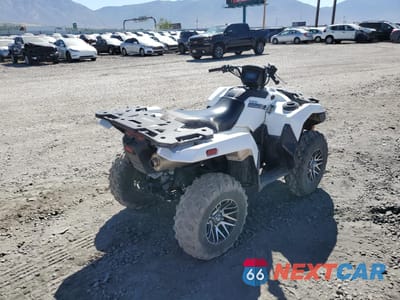 Czwarte zdjęcie samochodu z boku: 2021 SUZUKI LT-A750 XPZ VIN:5SADW11J6M7100004 - miniatura