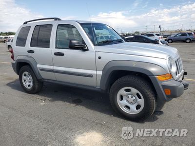 Czwarte zdjęcie samochodu z boku: 2005 JEEP LIBERTY SPORT VIN:1J4GL48K15W696725 - miniatura