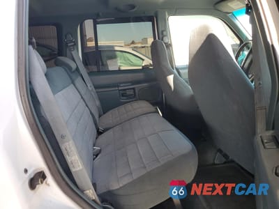 Zdjęcie 11 z 13 samochodu: 1996 FORD EXPLORER VIN:1FMDU34X2TZA58721 - miniatura