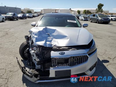 Piąte zdjęcie samochodu w środku: 2017 KIA CADENZA PREMIUM VIN:KNALC4J13H5062653 - miniatura