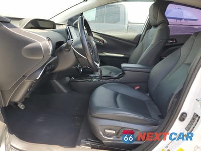 Zdjęcie 7 z 14 samochodu: 2021 TOYOTA PRIUS PRIME LE VIN:JTDKAMFP9M3181590 - miniatura