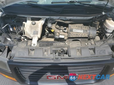 Zdjęcie 11 z 12 samochodu: 2019 GMC SAVANA G2500 VIN:1GTW7AFG9K1331589 - miniatura