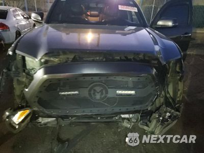 Zdjęcie 11 z 12 samochodu: 2016 TOYOTA TACOMA DOUBLE CAB VIN:3TMGZ5AN2GM025243 - miniatura