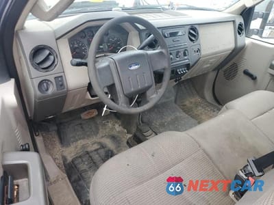 Zdjęcie 8 z 13 samochodu: 2010 FORD F250 SUPER DUTY VIN:1FTNF2B50AEA69316 - miniatura